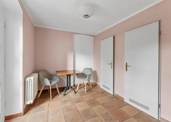 Friedrichstadt Hotel